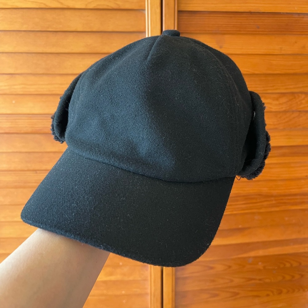 UGG Wool Blend Cap Hat With Sherpa Earflap Black Trapper Mens Size S/M New - Picture 7 of 8